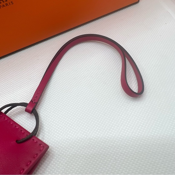 Authentic Hermes Sac Orange Bag Charm in Rose Mexico with Original Box - Picture 3 of 11